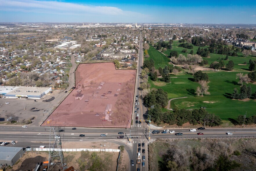 5200 Sheridan Blvd, Denver, CO à vendre - Photo du bâtiment - Image 2 de 11