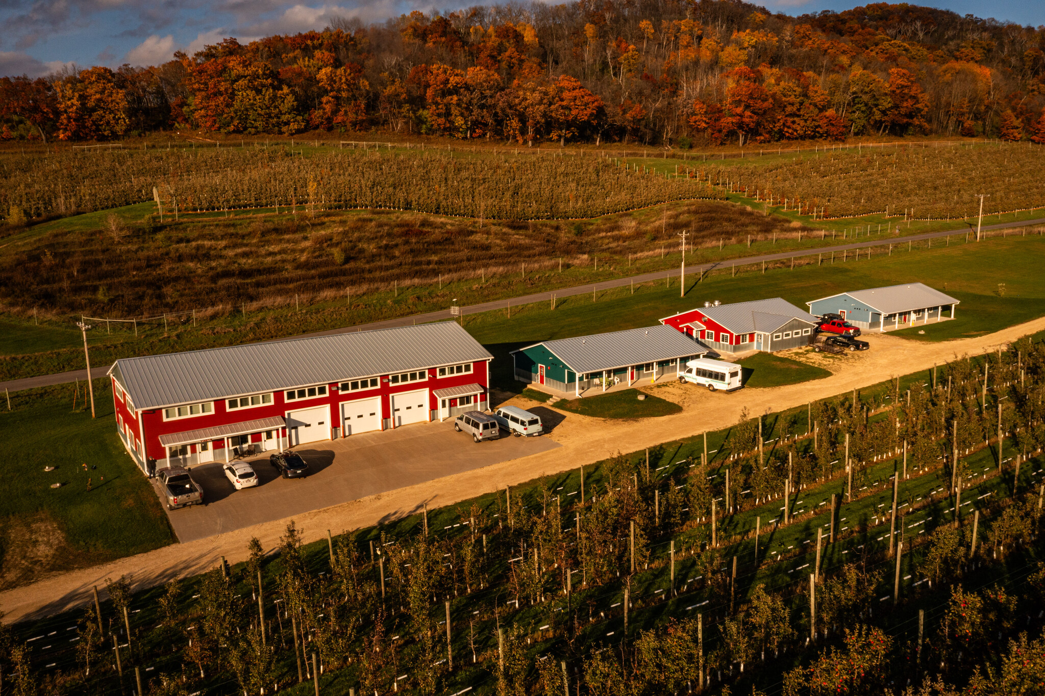 W21946 Sacia Rd, Galesville, WI for sale Primary Photo- Image 1 of 28