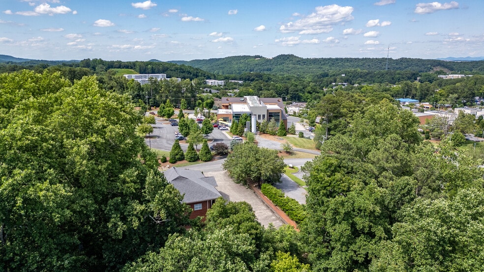 1421 Ross Dr, Dalton, GA for sale - Building Photo - Image 3 of 90