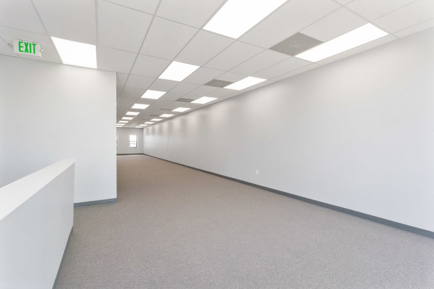 6810 Eastern Ave, Baltimore, MD for lease - Building Photo - Image 2 of 21