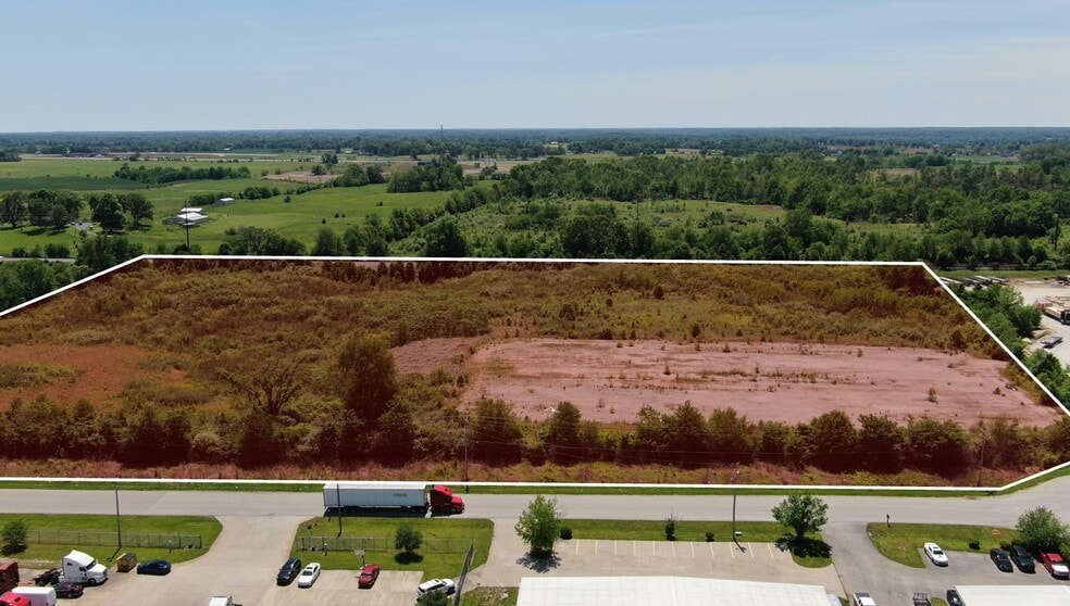 110 Kelly Ct, Bowling Green, KY for sale - Building Photo - Image 1 of 4