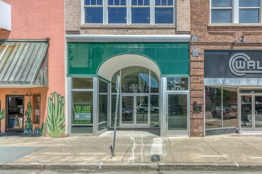 213 E Main St, Johnson City, TN for lease - Building Photo - Image 2 of 29