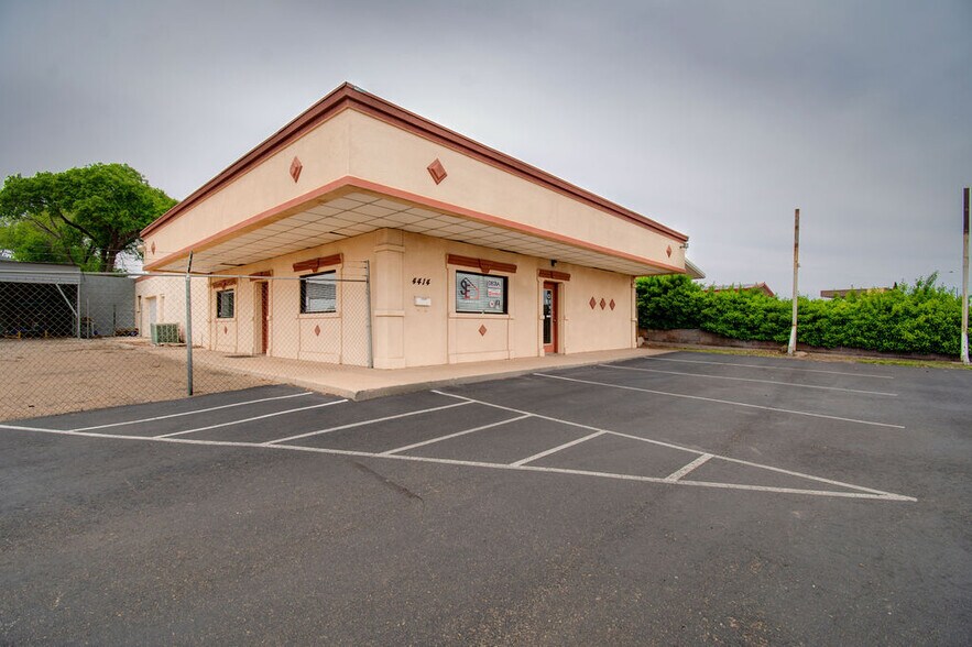 4414 Avenue A, Lubbock, TX à louer - Photo du bâtiment - Image 1 de 23