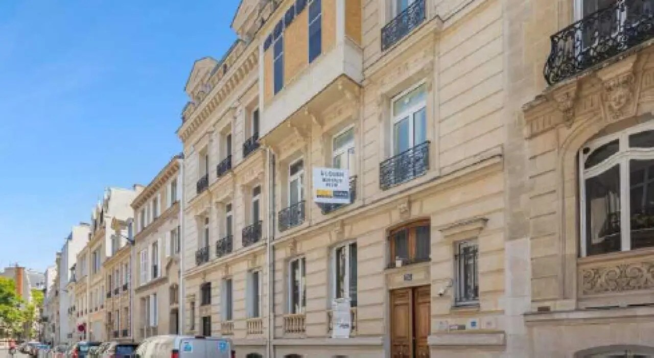 26 Rue Fortuny, Paris à louer Photo du bâtiment- Image 1 de 12