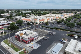 More details for 832-840 W Lacey Blvd, Hanford, CA - Retail for Lease