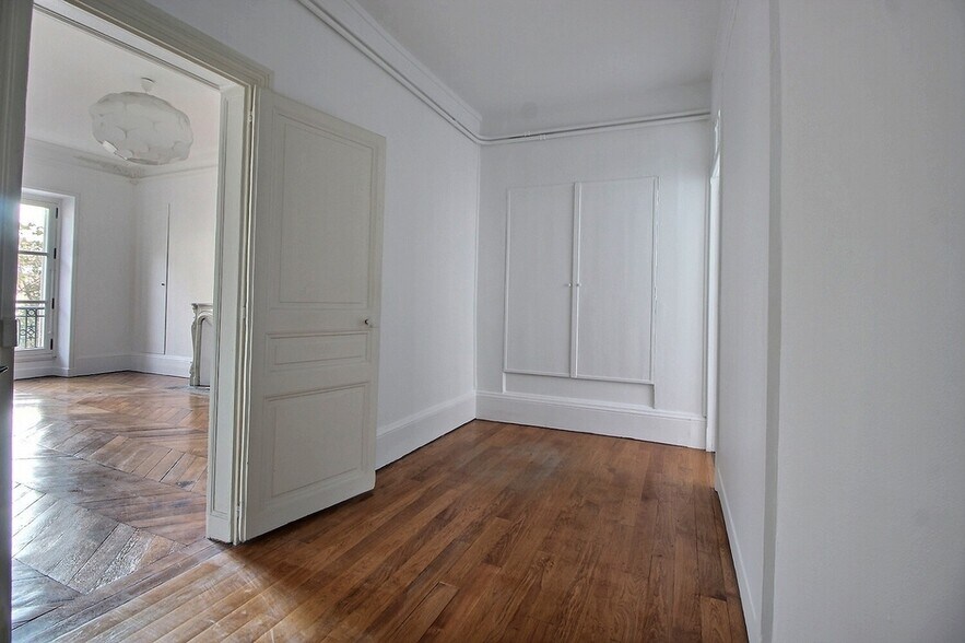 22 Rue De Douai, Paris à louer - Photo intérieure - Image 3 de 23