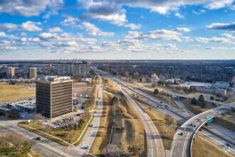 17515 W 9 Mile Rd, Southfield, MI - Aerial  map view