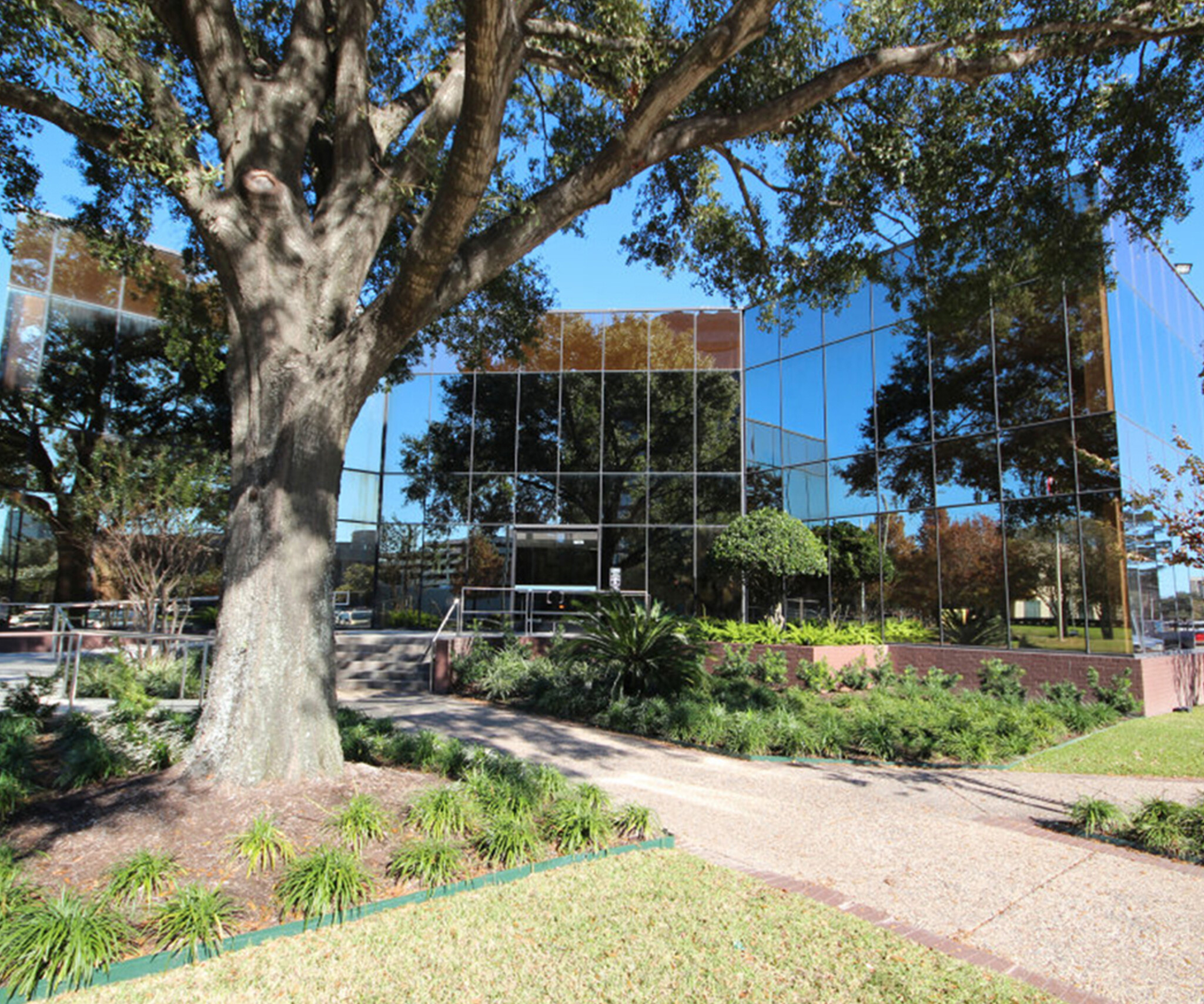 16770 Imperial Valley Dr, Houston, TX for lease Building Photo- Image 1 of 9