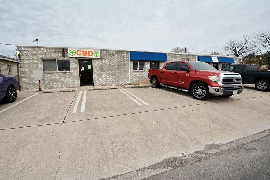 100 Schertz Pky, Schertz, TX à vendre - Photo du bâtiment - Image 3 de 35