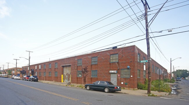 Plus de détails pour 654 Montauk Ave, Brooklyn, NY - Industriel à louer