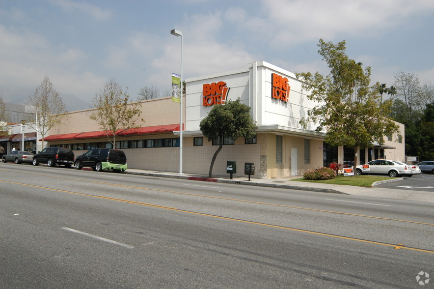 1260 N Lake Ave, Pasadena, CA for lease - Primary Photo - Image 1 of 1