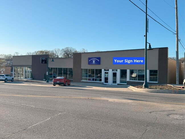 More details for 5801-5809 Johnson Dr, Mission, KS - Retail for Lease