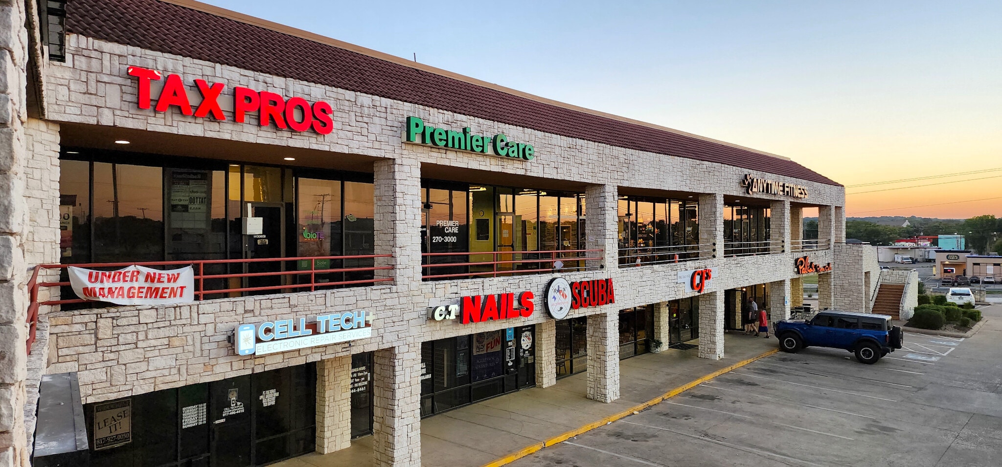 120-252 Park Pl, Azle, TX à louer Photo du bâtiment- Image 1 de 11