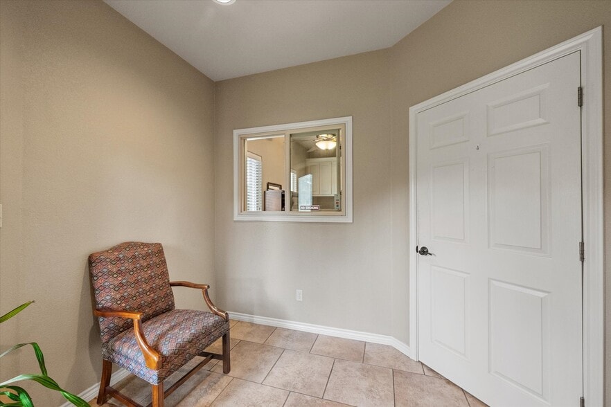2220 W 2nd Ave, Corsicana, TX for sale - Building Photo - Image 3 of 39