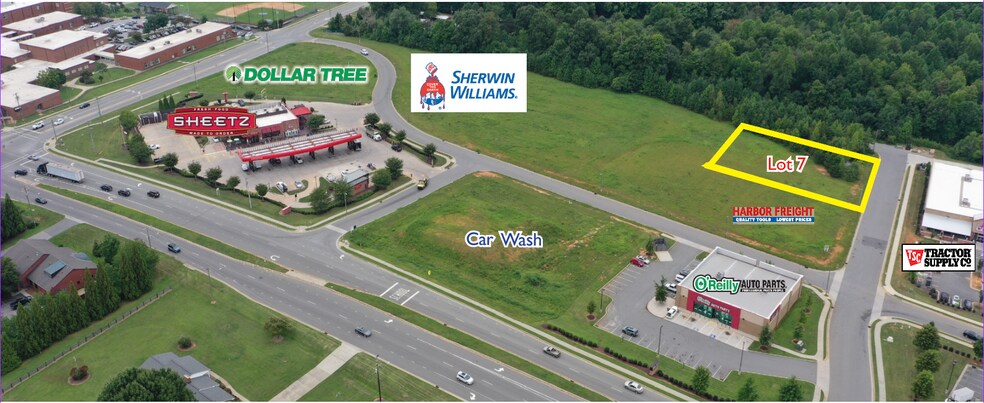 1449 Glenn Center Dr, Kernersville, NC à vendre - Photo du bâtiment - Image 2 de 7