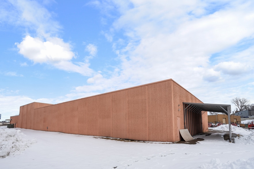 2401 Highway 13 W, Burnsville, MN for sale - Building Photo - Image 3 of 83