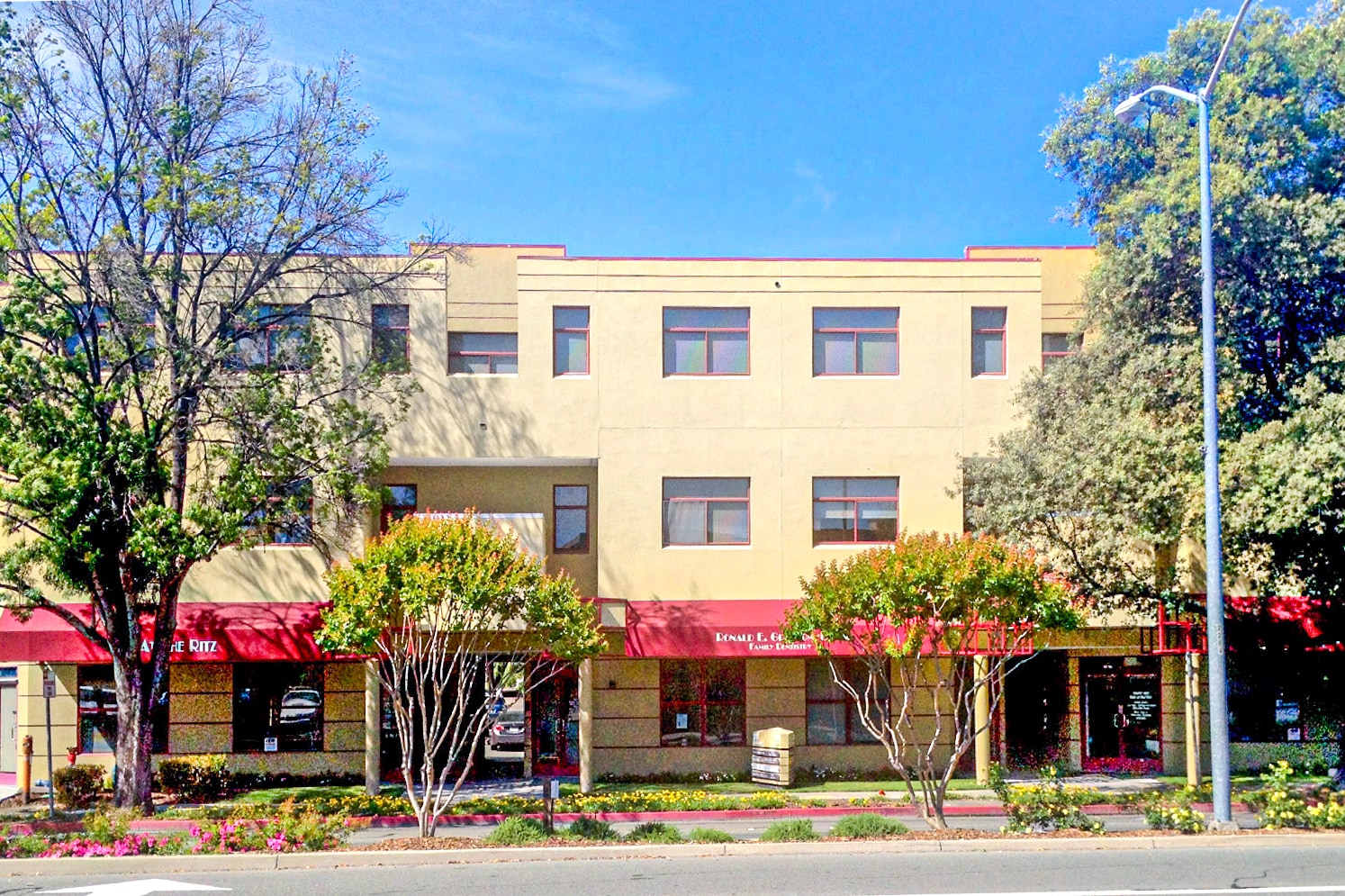 81 Gregory Ln, Pleasant Hill, CA for lease Primary Photo- Image 1 of 5