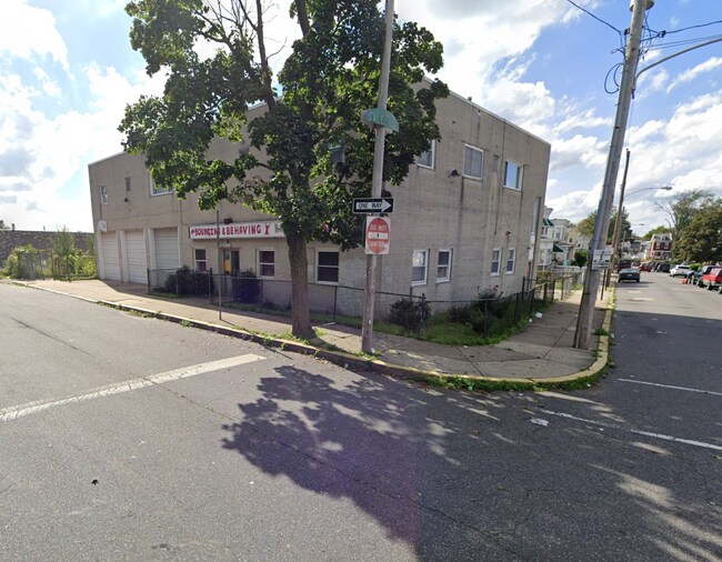 Plus de détails pour 100-102 W Gale St + 101 W Clarkson +5500 – à vendre, Philadelphia, PA