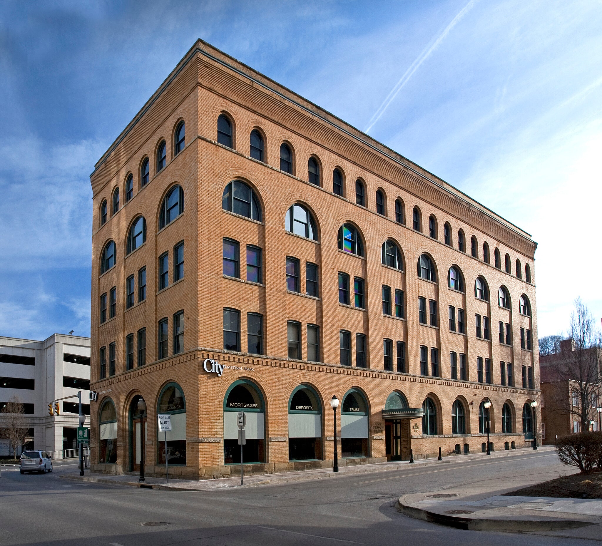 10 Hale St, Charleston, WV for sale Building Photo- Image 1 of 19