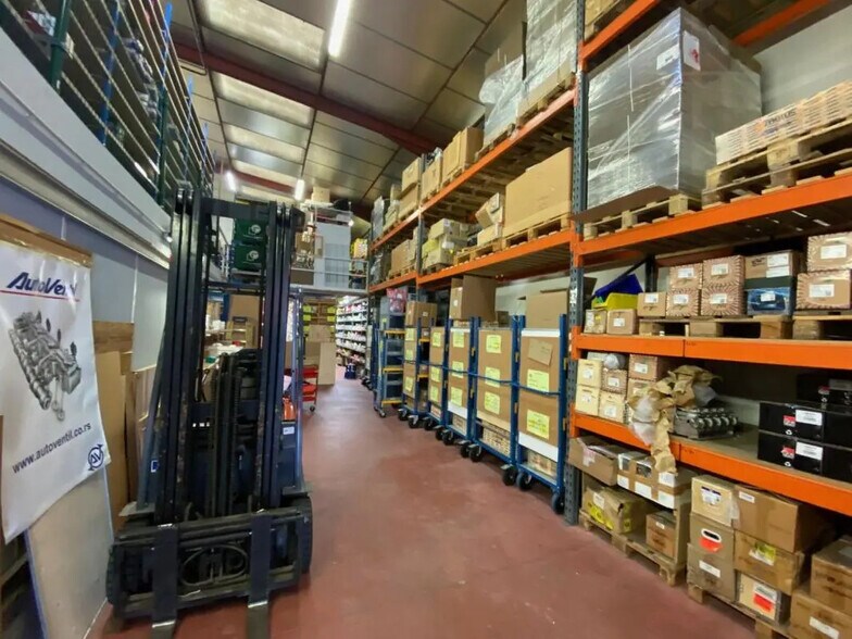 Flex dans Vénissieux à louer - Photo intérieure - Image 3 de 11