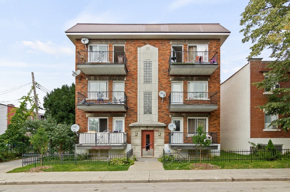 7865 Av D'outremont, Montréal, QC à vendre Photo principale- Image 1 de 1