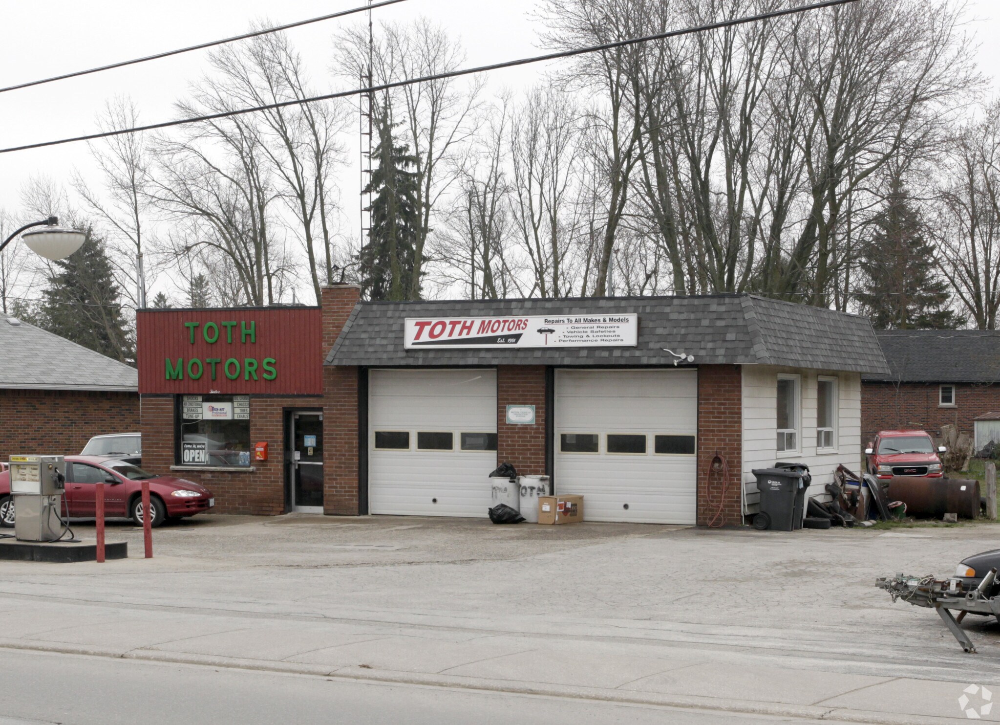 12 Guelph St W, Halton Hills, ON for sale Primary Photo- Image 1 of 1