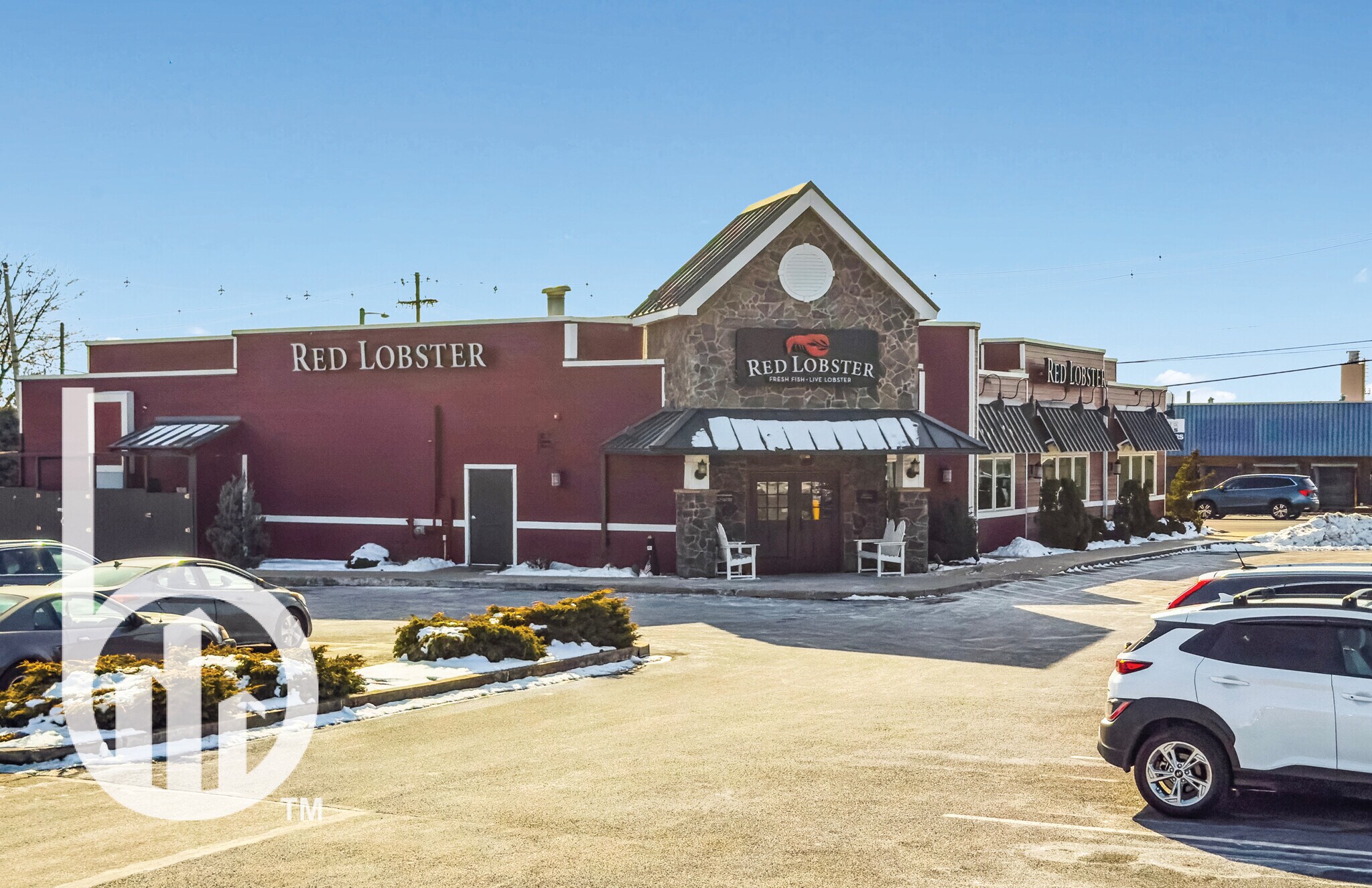 935 Wayne Ave, Chambersburg, PA for sale Building Photo- Image 1 of 11