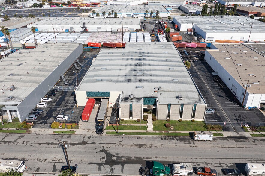 3019 E Maria St, Rancho Dominguez, CA à louer - Photo du bâtiment - Image 2 de 35