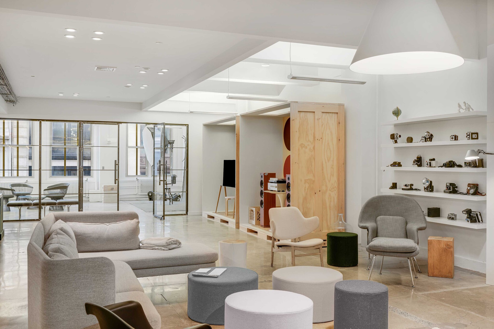599 Broadway, New York, NY for lease Interior Photo- Image 1 of 6