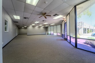 990 Klamath Ln, Yuba City, CA à louer Photo intérieure- Image 2 de 13