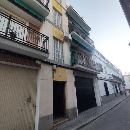 Calle Sánchez, Palma del Río, Córdoba à vendre Photo du bâtiment- Image 1 de 9