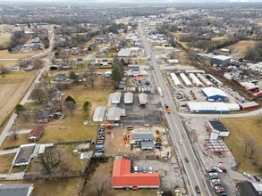 461 N Broadway St, Portland, TN for lease Interior Photo- Image 2 of 5