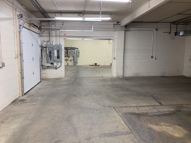 806 Cook Ave SW, Canton, OH for sale - Interior Photo - Image 3 of 11