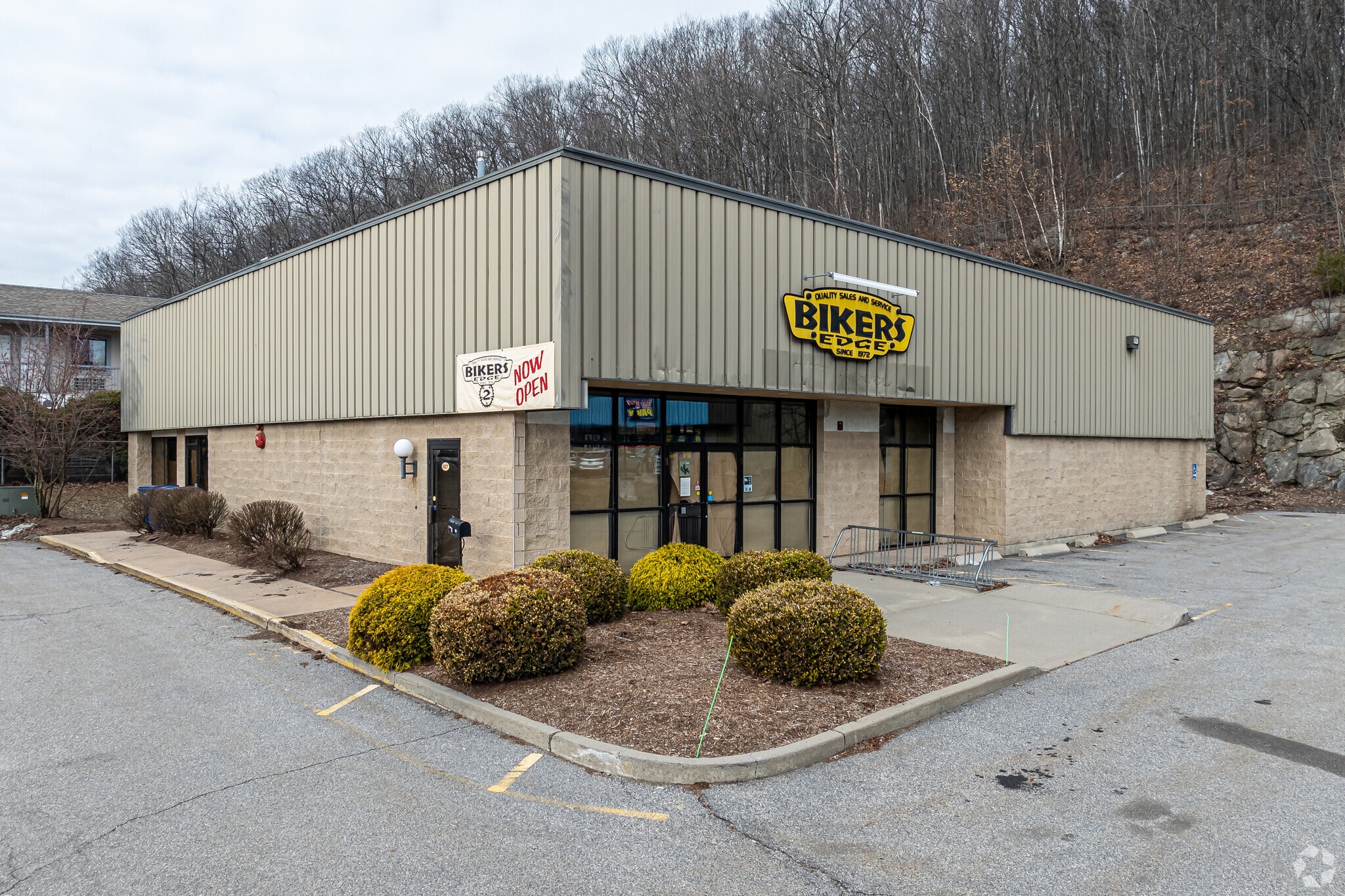 427 Winsted Rd, Torrington, CT for lease Primary Photo- Image 1 of 20
