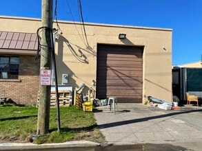 73-75 Burlews Ct, Hackensack, NJ for lease Building Photo- Image 1 of 2