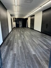 2381 Tapo St, Simi Valley, CA for lease Interior Photo- Image 1 of 8