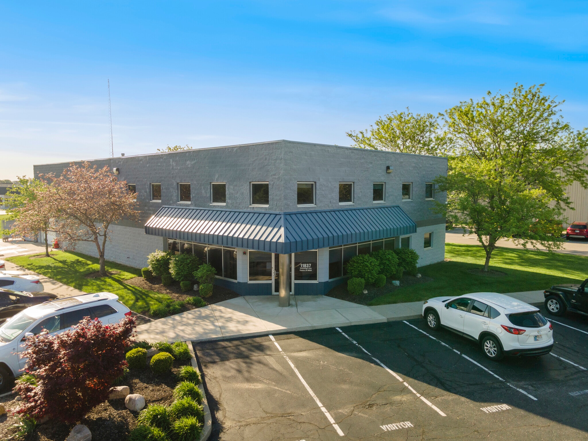 11837 Technology Dr, Fishers, IN for lease Primary Photo- Image 1 of 41