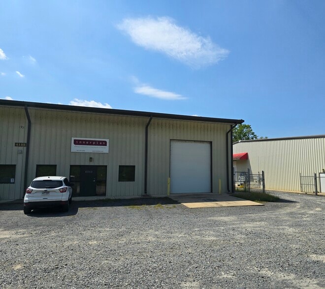 4125 Crystal Hill Rd, North Little Rock, AR for lease - Building Photo - Image 1 of 9
