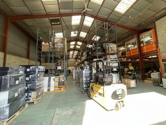 Plus de détails pour Local d'activités à louer