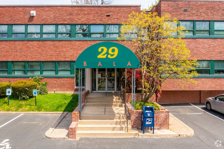 29 Bala Ave, Bala Cynwyd, PA à louer - Photo du bâtiment - Image 3 de 5