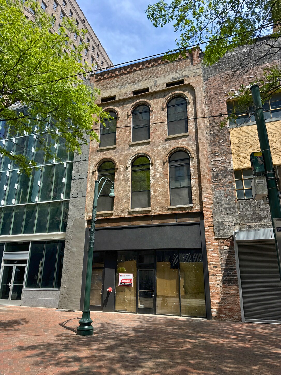22-24 S Main St, Memphis, TN à louer Photo du bâtiment- Image 1 de 2