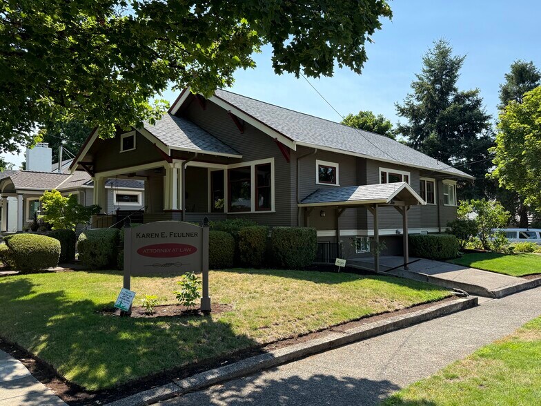 401 E McLoughlin Blvd, Vancouver, WA à vendre - Photo du bâtiment - Image 1 de 10