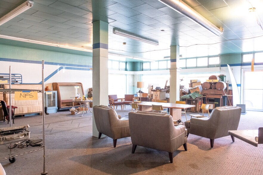 517 N Main St, Milton-Freewater, OR à vendre - Photo intérieure - Image 2 de 3