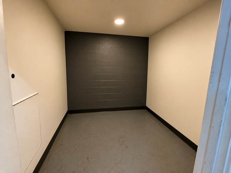 260 Secaucus Rd, Secaucus, NJ à louer - Photo du bâtiment - Image 3 de 6