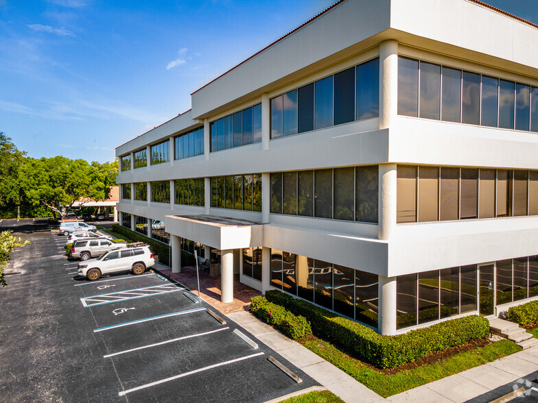 1890 SW Health Pky, Naples, FL for lease - Building Photo - Image 2 of 4