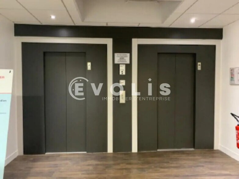 148-156 Rue Gallieni, Boulogne-Billancourt à louer - Hall d’entrée - Image 3 de 4