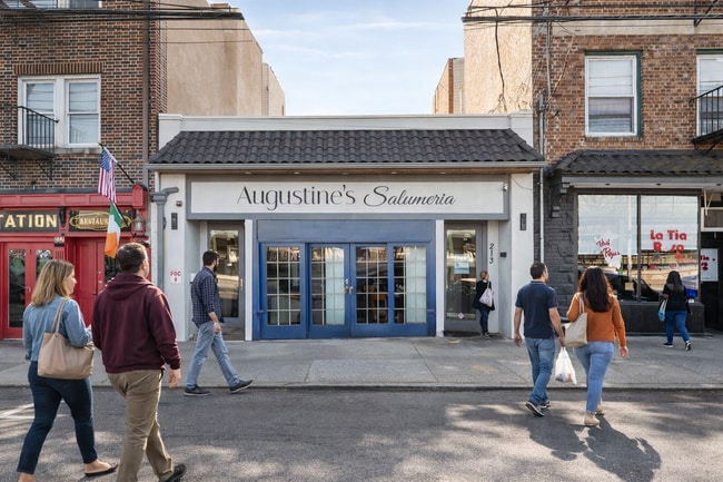 Plus de détails pour 213-215 Halstead Ave, Mamaroneck, NY - Commerce de détail à vendre