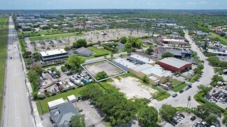 Plus de détails pour 13700 SW 145th Ct, Miami, FL - Terrain à louer