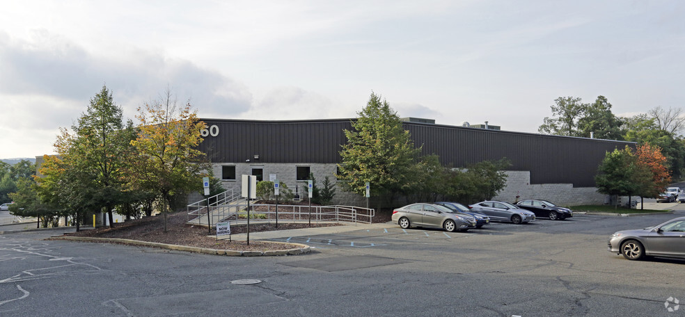 60 Owens Dr, Wayne, NJ for lease - Building Photo - Image 1 of 6