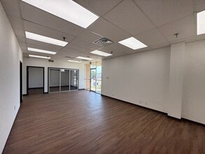 901-941 Avenue N, Grand Prairie, TX à louer Photo intérieure- Image 2 de 9